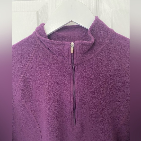 Women’s LLBean fleece pullover - Picture 9 of 9